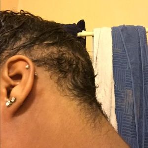 Meet your Posher, Ebony